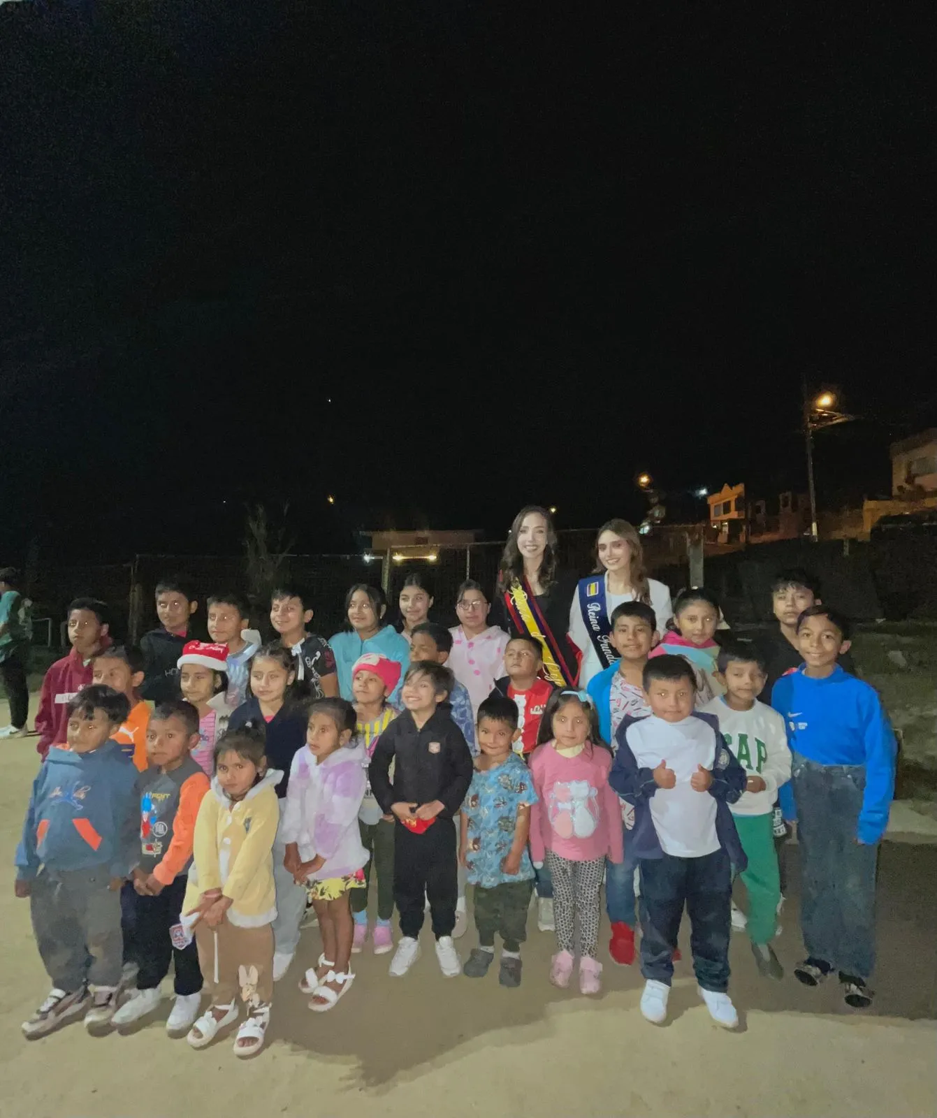 Navidad Solidaria: llevando alegría y amor a los niños del barrio La Banda Alto.